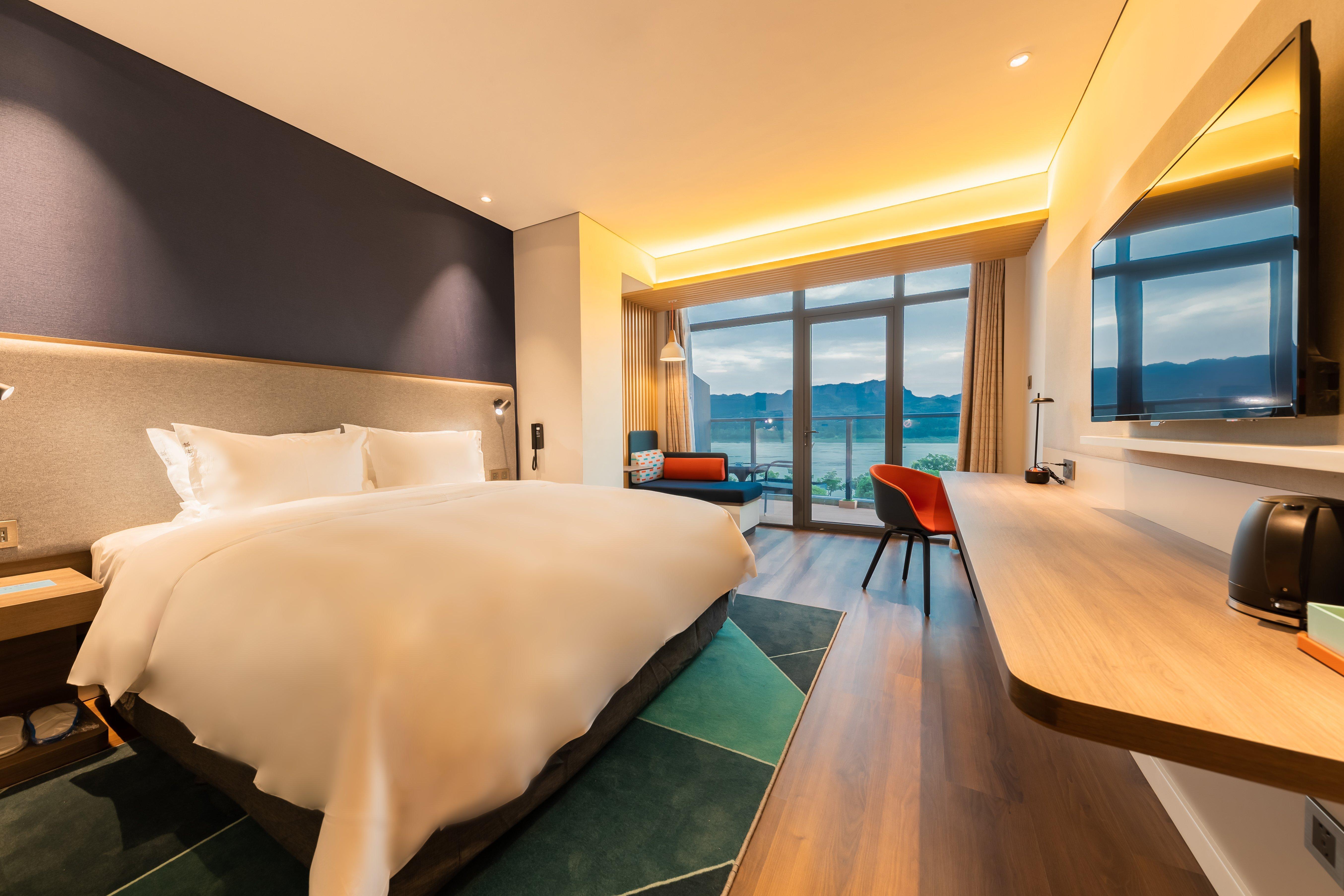 Holiday Inn Express Yichang Riverside By Ihg Экстерьер фото