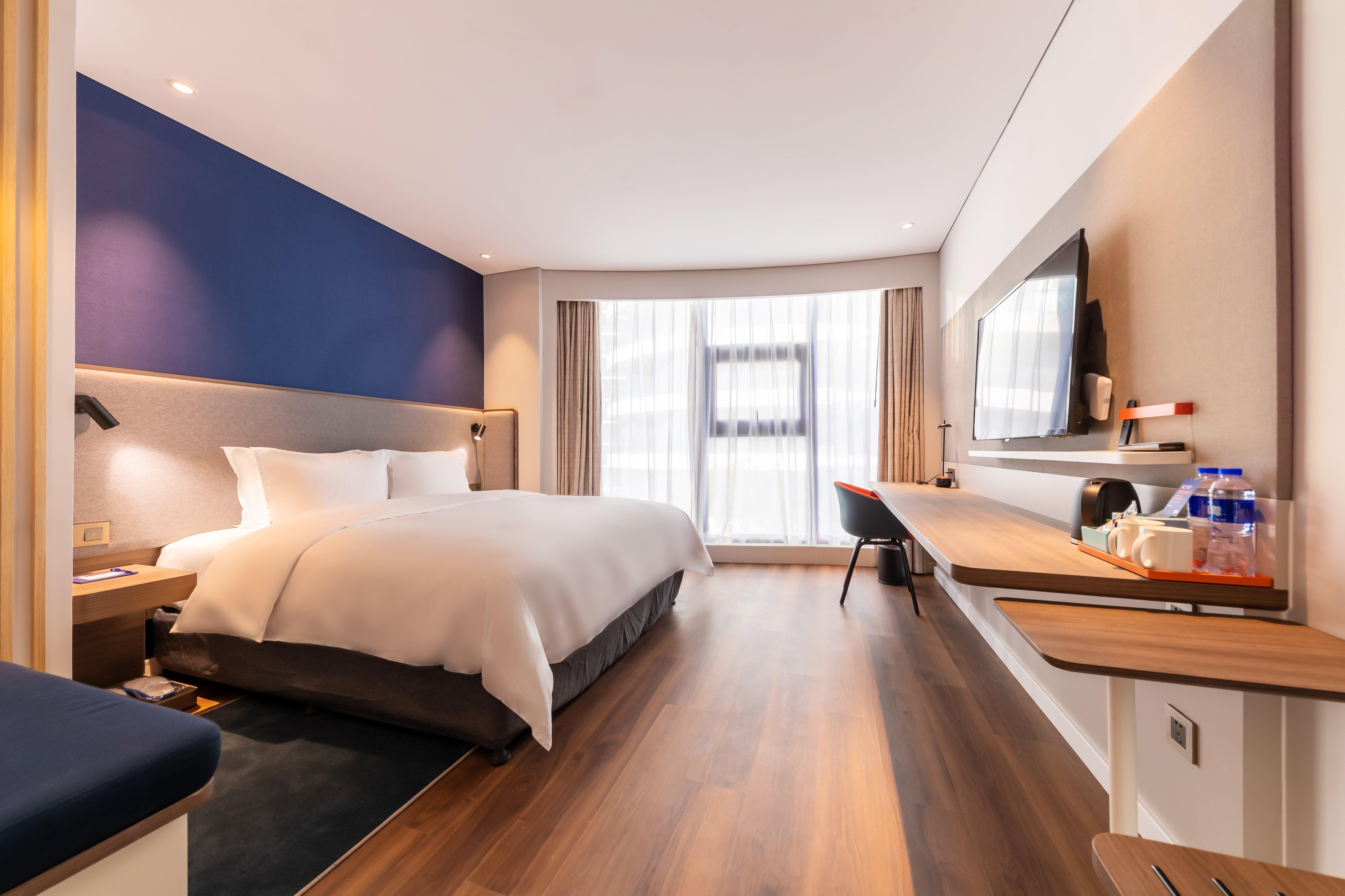 Holiday Inn Express Yichang Riverside By Ihg Экстерьер фото
