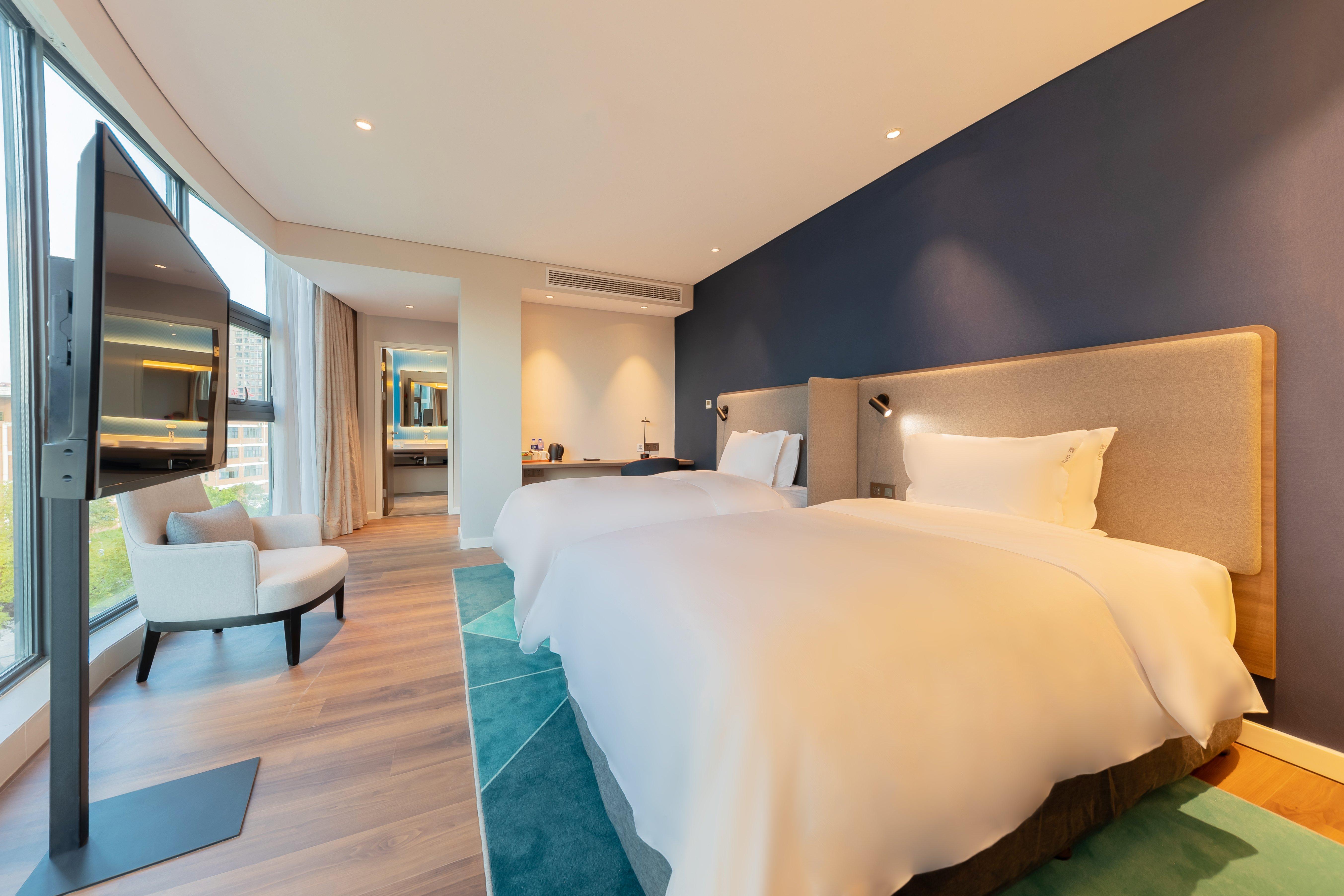 Holiday Inn Express Yichang Riverside By Ihg Экстерьер фото